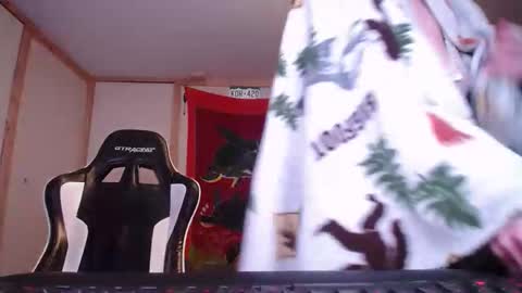 Snapshot of sexycoloradolovers chatting on 02/17/26, 06:47 Austin and Megan online show from 02/17/26, 06:47