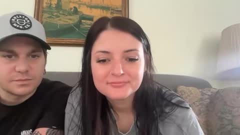 Snapshot of sexycouple41110 chatting on 02/04/26, 05:30 sexycouple41110 online show from 02/04/26, 05:30