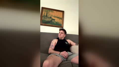 Snapshot of sexycouple41110 chatting on 02/24/26, 05:44 sexycouple41110 online show from 02/24/26, 05:44