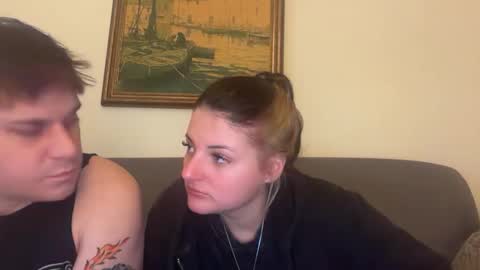 Snapshot of sexycouple41110 chatting on 03/07/26, 04:53 sexycouple41110 online show from 03/07/26, 04:53