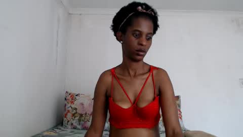 Snapshot of sexycurybeautyxoxo1 chatting on 04/13/26, 08:31 Sexycurybeautyxoxo1 online show from 04/13/26, 08:31