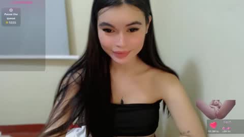 Snapshot of sexydollfox chatting on 06/05/26, 02:12 sexydollfox online show from 06/05/26, 02:12