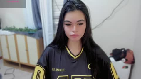 Snapshot of sexydollfox chatting on 06/16/26, 01:14 sexydollfox online show from 06/16/26, 01:14