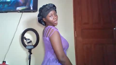 Dominah  online show from 04/26/26, 02:15