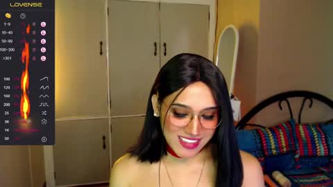 Snapshot of sexydrivekelly chatting on 03/04/25, 03:26 Kelly online show from 03/04/25, 03:26