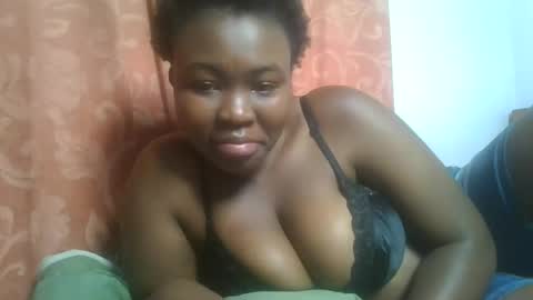Snapshot of sexyebonita chatting on 05/13/26, 03:53 Nita online show from 05/13/26, 03:53