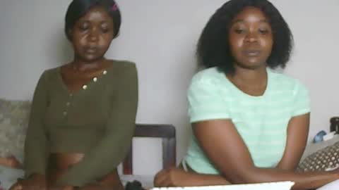 sexyebony283378 online show from 05/18/26, 07:20