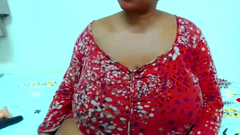 Snapshot of sexyebonylove89 chatting on 12/05/24, 03:39 sexyebonylove89 online show from 12/05/24, 03:39