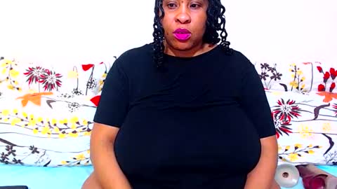 Snapshot of sexyebonylove89 chatting on 09/16/25, 04:13 sexyebonylove89 online show from 09/16/25, 04:13