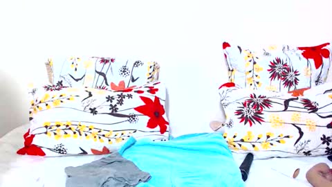 Snapshot of sexyebonylove89 chatting on 09/27/25, 08:36 sexyebonylove89 online show from 09/27/25, 08:36