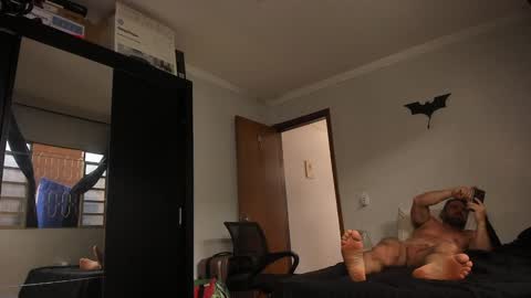 Snapshot of sexyflightz chatting on 12/02/24, 02:08 chris online show from 12/02/24, 02:08