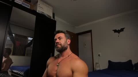 Snapshot of sexyflightz chatting on 12/23/24, 08:14 chris online show from 12/23/24, 08:14