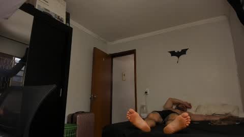 Snapshot of sexyflightz chatting on 01/07/25, 08:10 chris online show from 01/07/25, 08:10