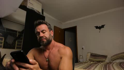 Snapshot of sexyflightz chatting on 01/12/25, 11:36 chris online show from 01/12/25, 11:36