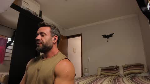 Snapshot of sexyflightz chatting on 01/16/25, 05:12 chris online show from 01/16/25, 05:12