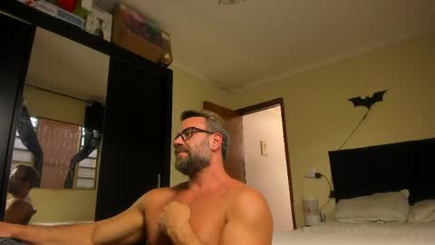 Snapshot of sexyflightz chatting on 03/26/26, 05:29 chris online show from 03/26/26, 05:29