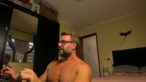 Snapshot of sexyflightz chatting on 03/31/26, 05:24 chris online show from 03/31/26, 05:24