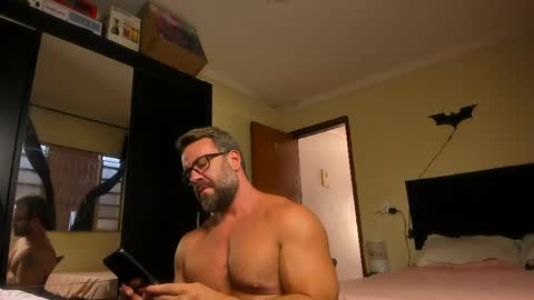 Snapshot of sexyflightz chatting on 05/20/26, 03:51 chris online show from 05/20/26, 03:51