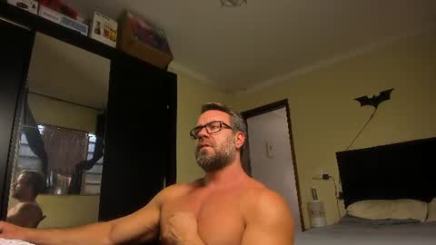 Snapshot of sexyflightz chatting on 06/08/26, 04:18 chris online show from 06/08/26, 04:18