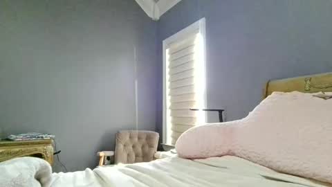 Snapshot of sexyfloridamilf chatting on 06/11/26, 01:42 LisaisLuscious online show from 06/11/26, 01:42