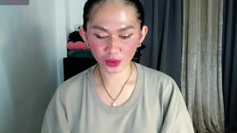 gigi online show from 11/29/25, 11:13