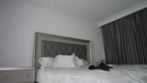 Snapshot of sexygirlforyouuu chatting on 01/16/25, 08:22 Vanessa online show from 01/16/25, 08:22