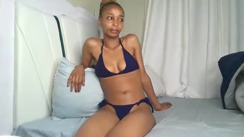 Snapshot of sexygirlvanilla chatting on 11/24/25, 08:30 sexygirlvanilla online show from 11/24/25, 08:30