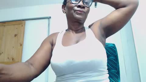 Snapshot of sexyhanny4u chatting on 12/02/25, 05:13 sexyhanny4u online show from 12/02/25, 05:13