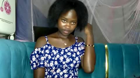 Snapshot of sexyhope212773 chatting on 12/03/25, 09:24 hope online show from 12/03/25, 09:24