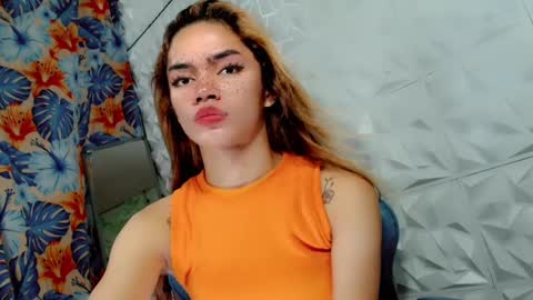 Snapshot of sexyhotbabe18 chatting on 12/26/24, 06:41 sexyhotbabe18 online show from 12/26/24, 06:41