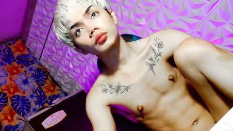 Snapshot of sexyhotbabe18 chatting on 02/22/25, 09:48 sexyhotbabe18 online show from 02/22/25, 09:48