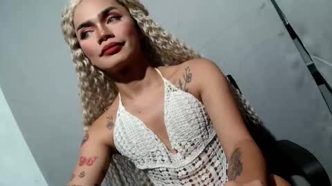 Snapshot of sexyhotbabe18 chatting on 03/23/26, 09:46 sexyhotbabe18 online show from 03/23/26, 09:46