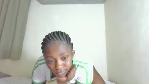 JOAN online show from 11/05/25, 03:23