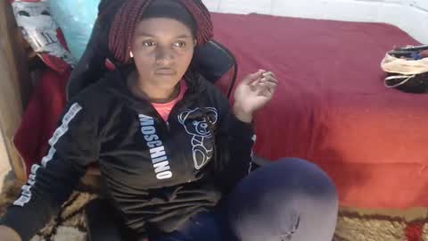 sexyjustin202 online show from 06/04/26, 11:44