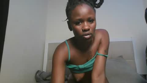sexykiki18 online show from 01/13/26, 03:39
