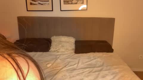 Snapshot of sexylabubu chatting on 11/19/25, 12:21 arya online show from 11/19/25, 12:21