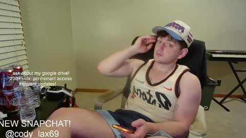Snapshot of sexylax69 chatting on 05/04/26, 12:39 sexylax69 online show from 05/04/26, 12:39