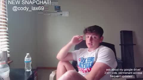 Snapshot of sexylax69 chatting on 05/19/26, 03:07 sexylax69 online show from 05/19/26, 03:07