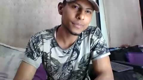 Sexy leon online show from 06/17/26, 08:06
