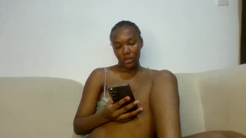 Snapshot of sexylinda134 chatting on 02/20/26, 05:13 sexylinda134 online show from 02/20/26, 05:13