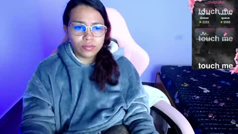 sexyloba  independent model online show from 06/04/26, 11:16