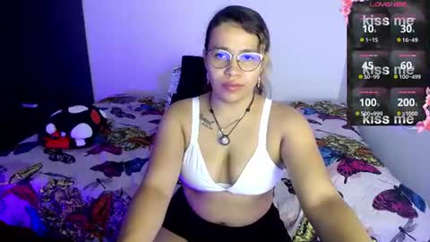 Snapshot of sexyloba_ chatting on 08/01/26, 12:43 sexyloba independent model online show from 08/01/26, 12:43