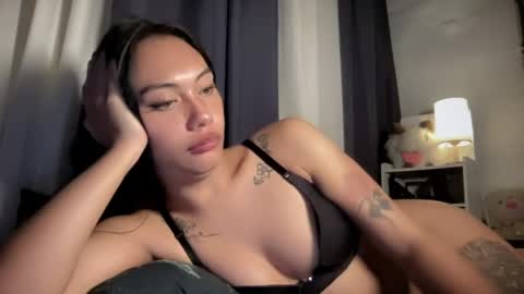Snapshot of sexylovesappira chatting on 03/31/26, 09:37 maxine online show from 03/31/26, 09:37
