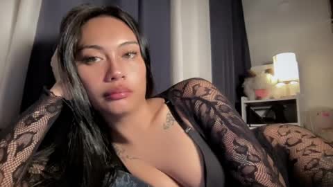 Snapshot of sexylovesappira chatting on 04/03/26, 09:57 maxine online show from 04/03/26, 09:57