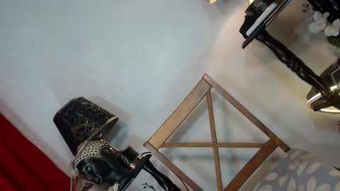 Snapshot of sexylusty2258 chatting on 01/02/25, 07:12 Queen Sofia online show from 01/02/25, 07:12