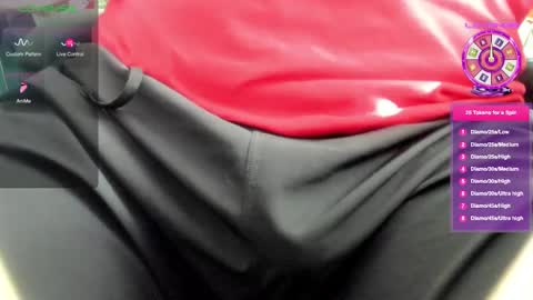 Sexymale7136 online show from 03/01/25, 07:37