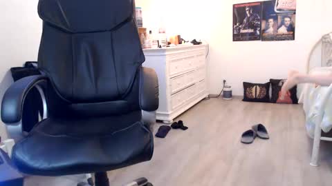 Vincent Vega online show from 03/04/25, 05:56