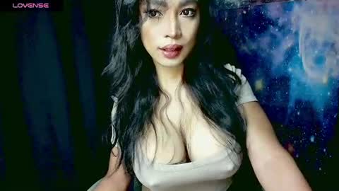 Snapshot of sexymariafoxx chatting on 07/15/26, 11:43 MariaFoxx online show from 07/15/26, 11:43