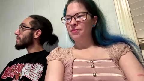 Snapshot of sexymilf42088 chatting on 12/04/24, 03:15 sexymilf42088 online show from 12/04/24, 03:15