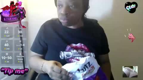 Snapshot of sexymona1218 chatting on 02/19/26, 09:49 SexyMona online show from 02/19/26, 09:49